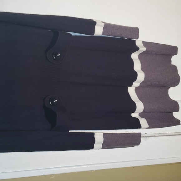 Beautiful IZ Byer Turtleneck Sweater Dress - Picture 3 of 7